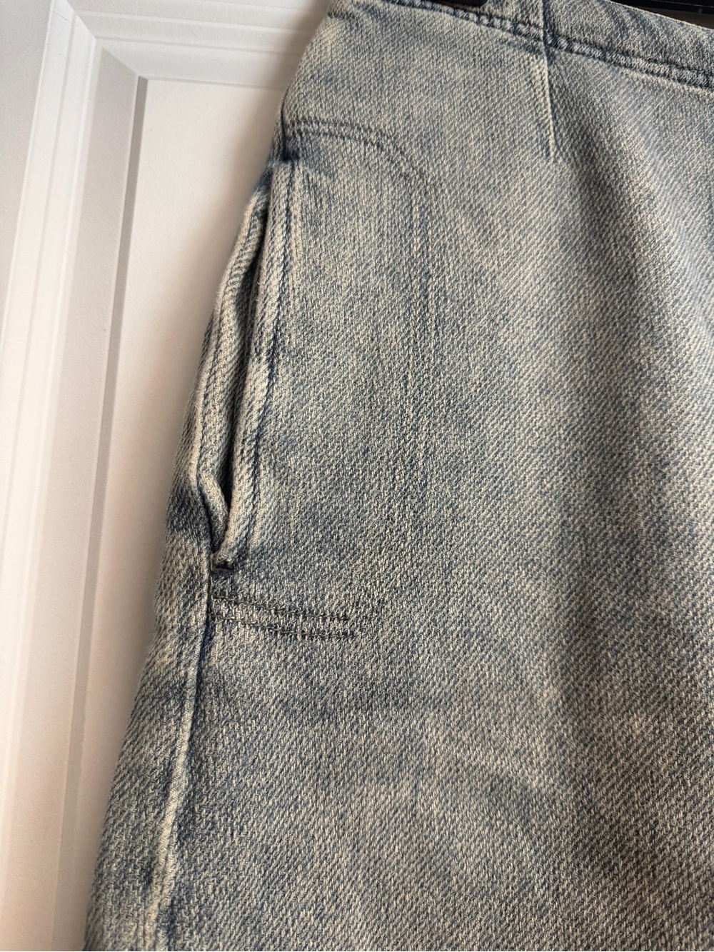 Osaka mid rise barrel jeans - Picture 2 of 8